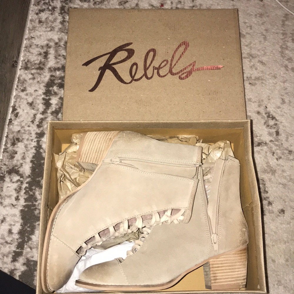 Rebels gelsey bootie